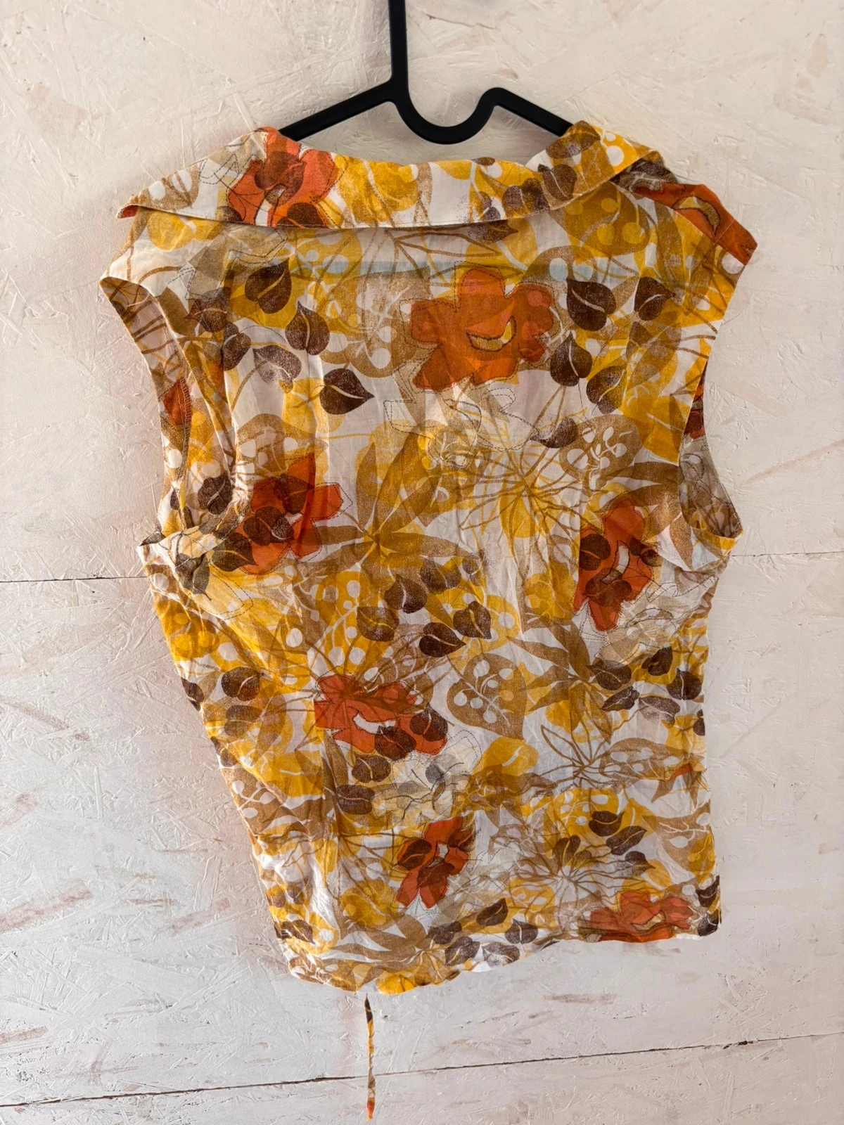 Zijden blouse zonder mouwen met ronde hals en bloemmotieven Affinités (Armand Thiery) Maat 42 (geschat) – photo 9